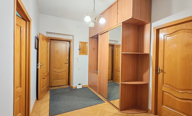 3-комнатная квартира в г. Москва